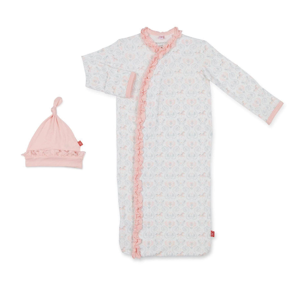 Magnetic Me-Carousel Modal Magnetic Sack Gown + Hat